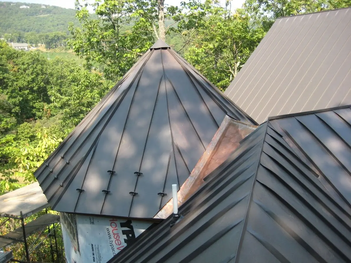 Professional Shingle Replacement & Repair by Craftsman Roofing in West End